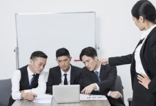 LOGO設(shè)計(jì)公司以創(chuàng)意為筆，以色彩為墨繪制出品牌獨(dú)有的視覺(jué)名片